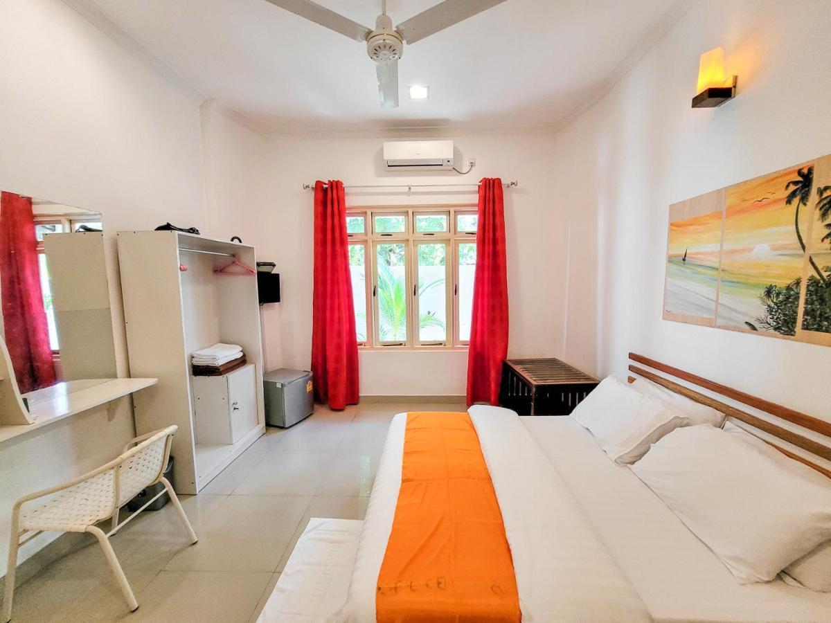 Alesara Guest House Thoddoo Eksteriør bilde