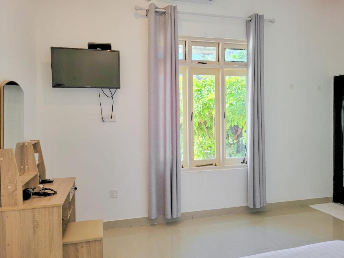 Alesara Guest House Thoddoo Eksteriør bilde